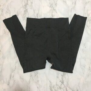 High Rise Seamless Perforated Style Gray Leggings Athletic Gym Lounge Workout‎